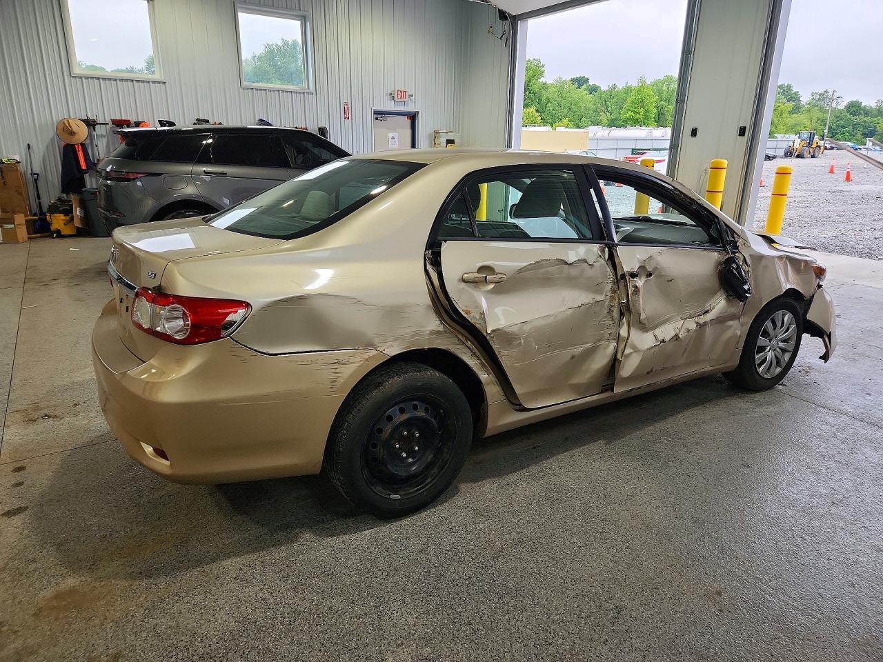 2012 TOYOTA COROLLA
