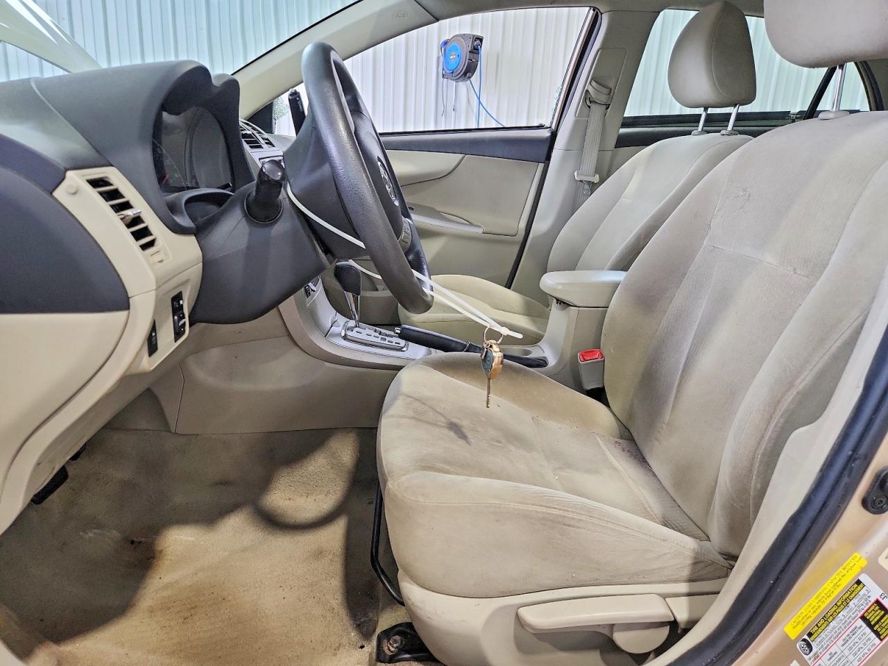 2012 TOYOTA COROLLA