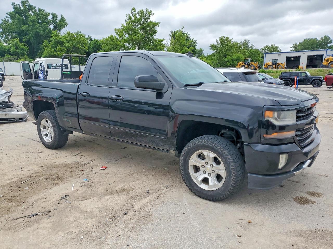 2016 CHEVROLET SILVERADO