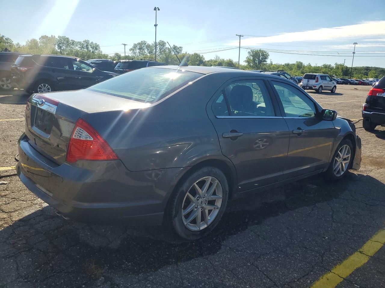 2012 FORD FUSION