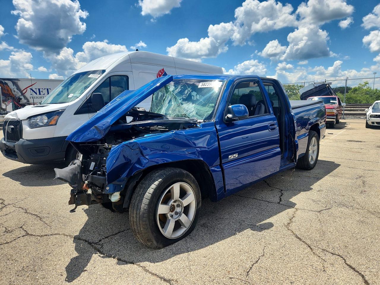 2003 CHEVROLET SILVERADO