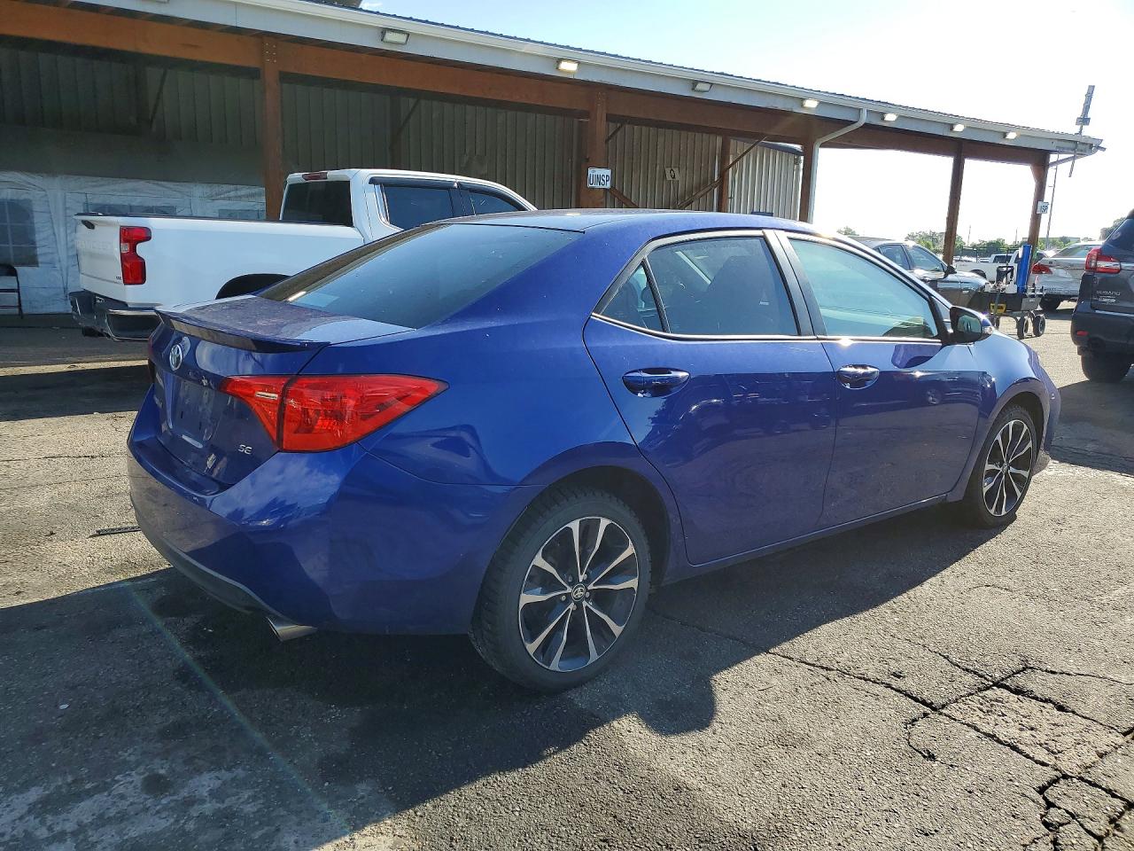 2017 TOYOTA COROLLA