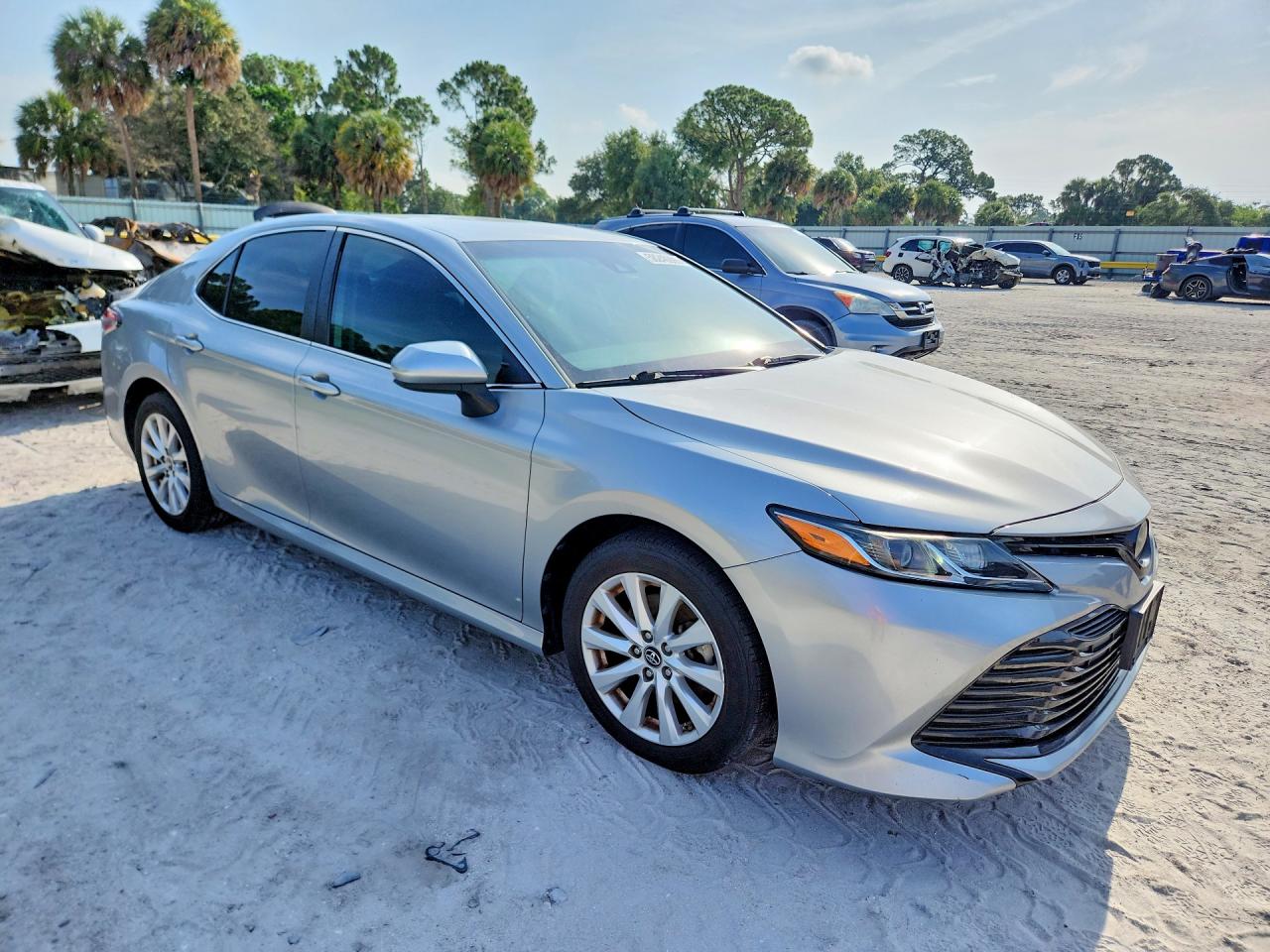 2019 TOYOTA CAMRY