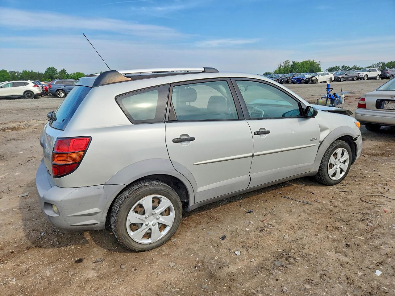 2003 PONTIAC VIBE