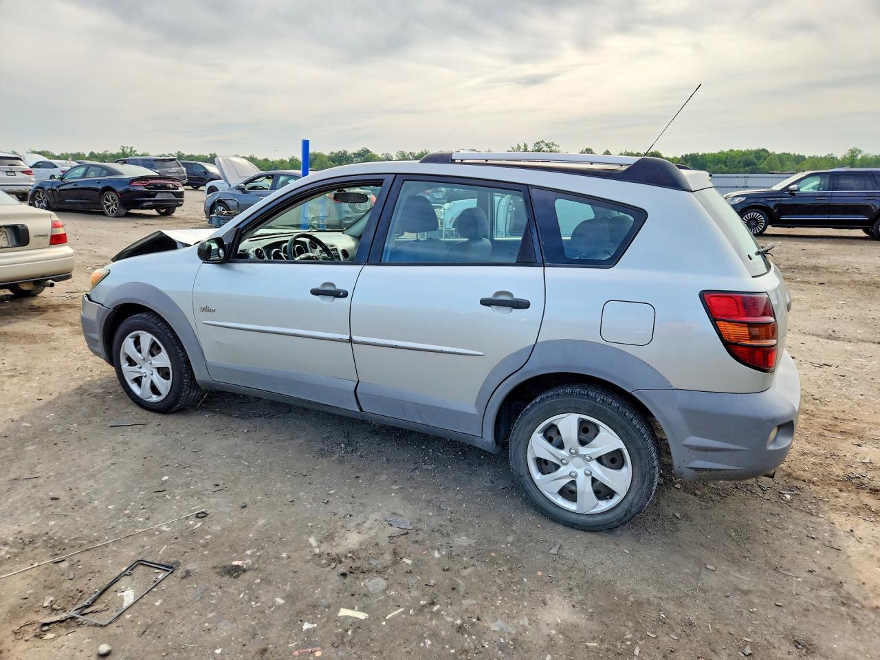 2003 PONTIAC VIBE