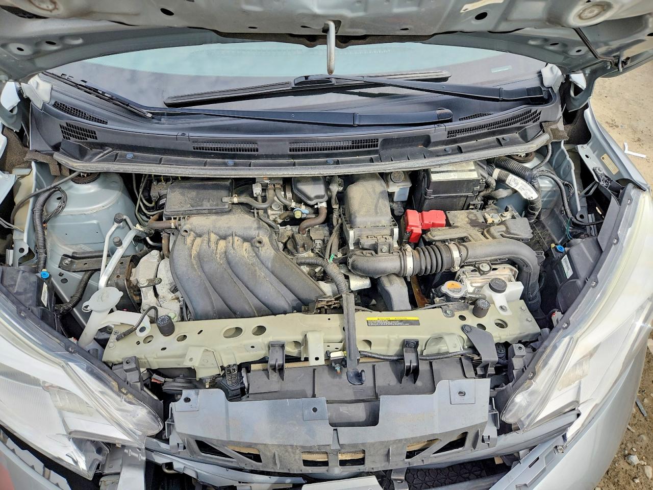 2015 NISSAN VERSA