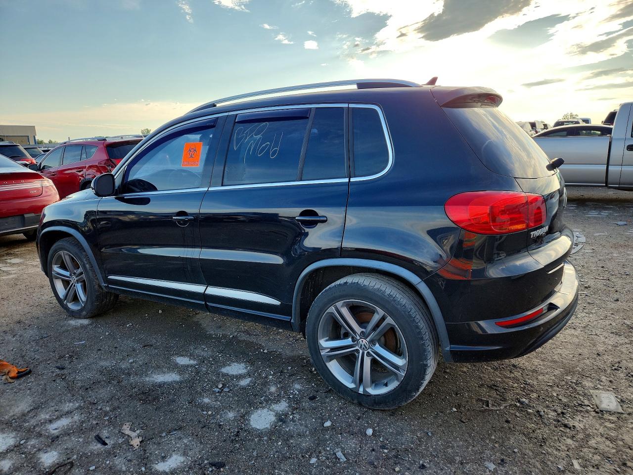 2017 VOLKSWAGEN TIGUAN