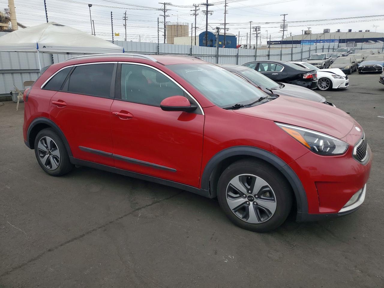 2017 KIA NIRO