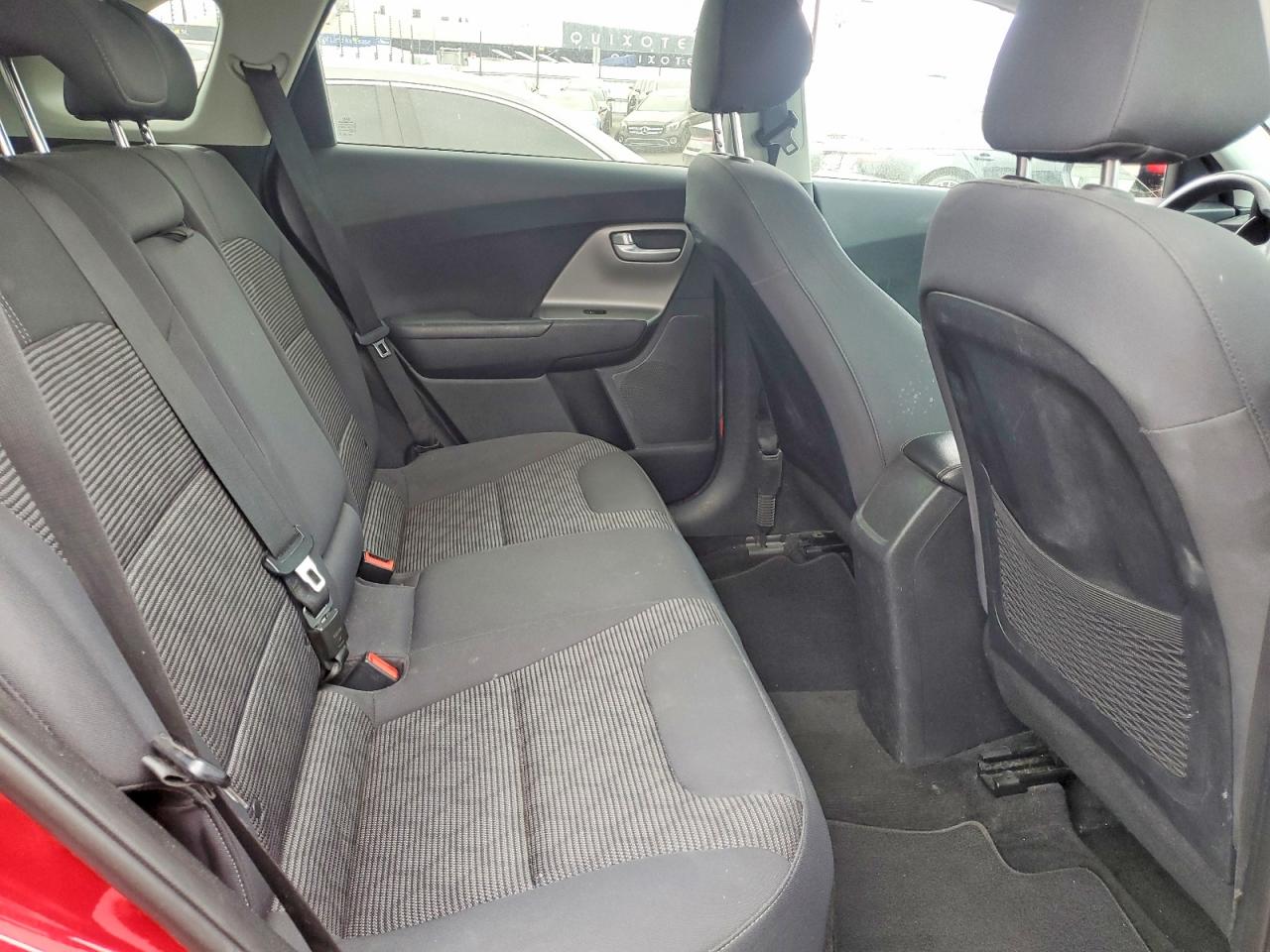 2017 KIA NIRO