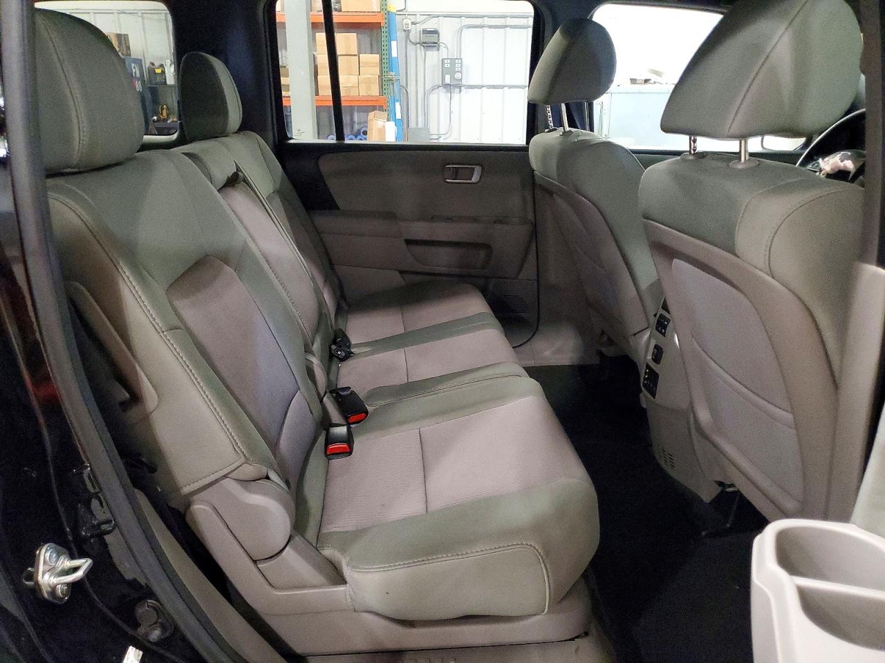 2015 HONDA PILOT