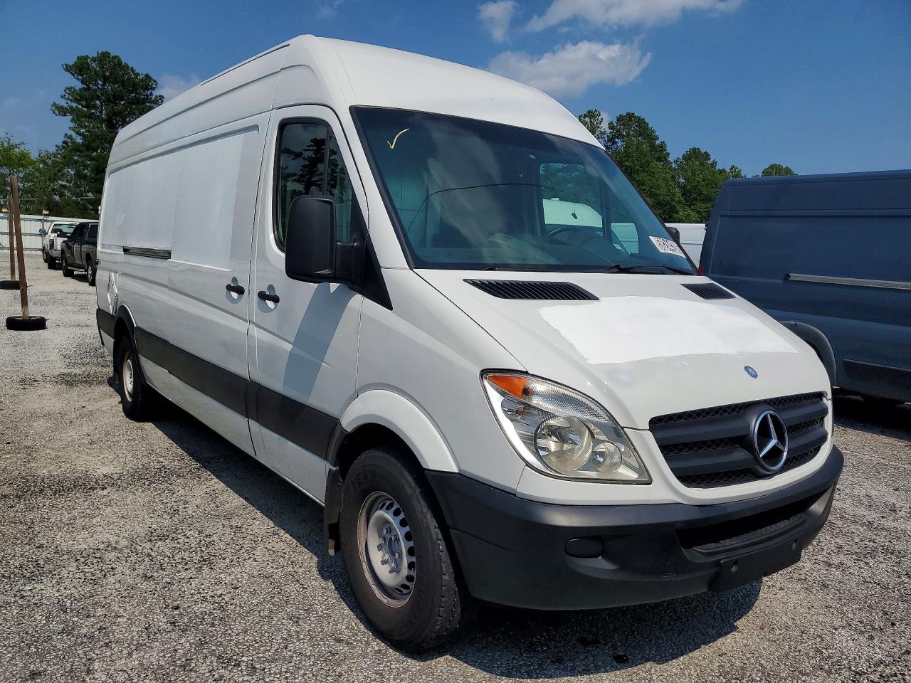 2012 MERCEDES-BENZ SPRINTER