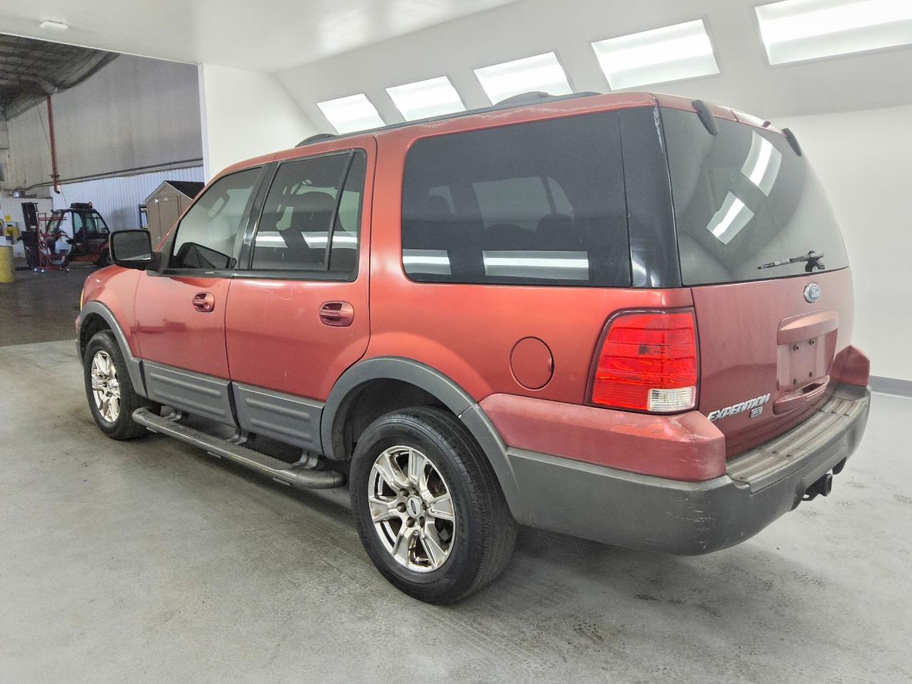2004 FORD EXPEDITION