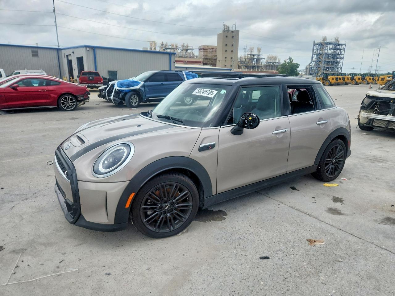 2022 MINI COOPER