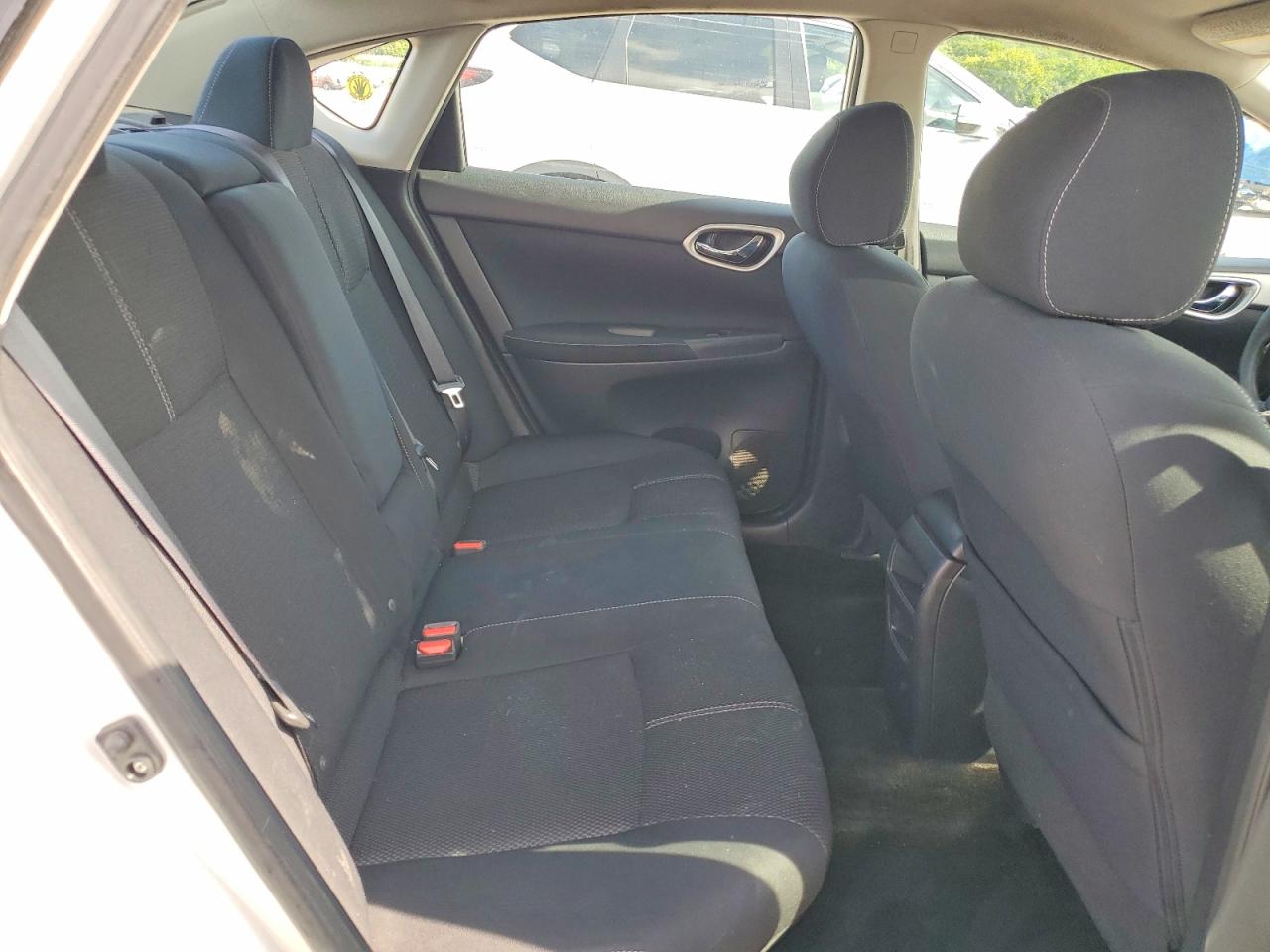 2015 NISSAN SENTRA