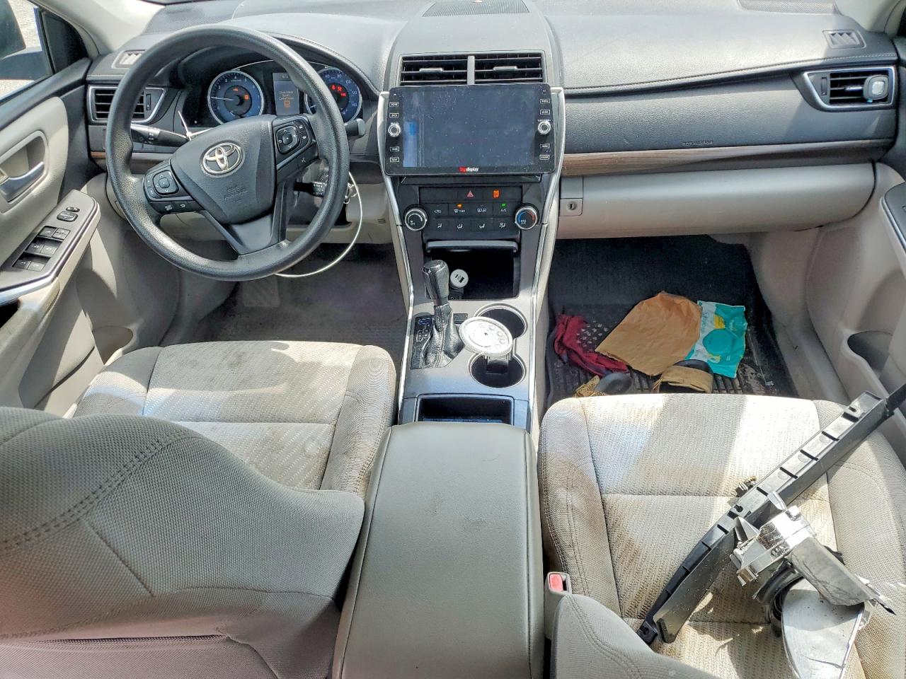 2016 TOYOTA CAMRY