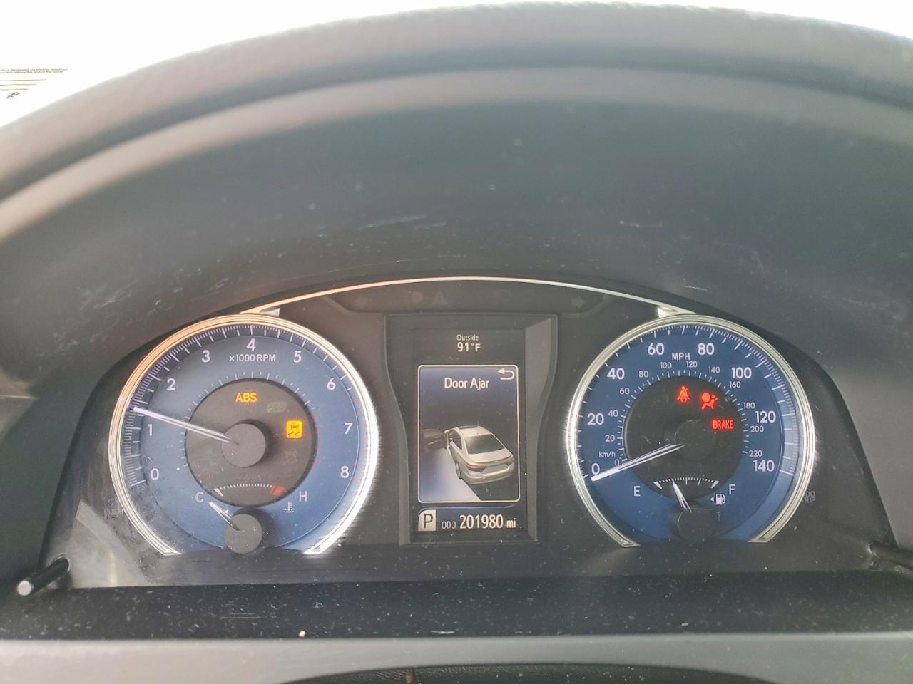 2016 TOYOTA CAMRY