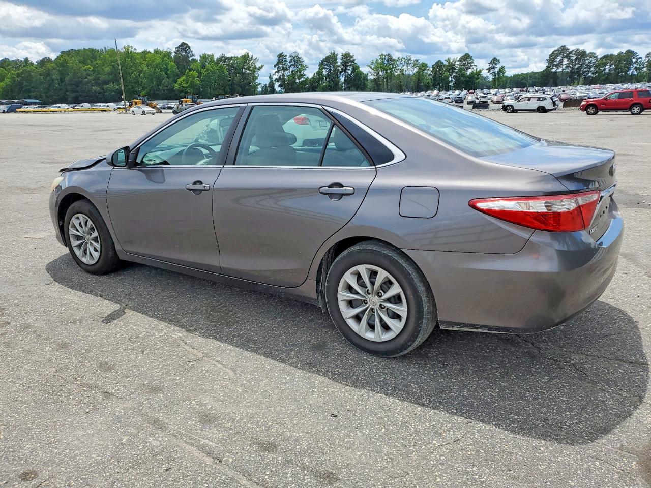 2016 TOYOTA CAMRY