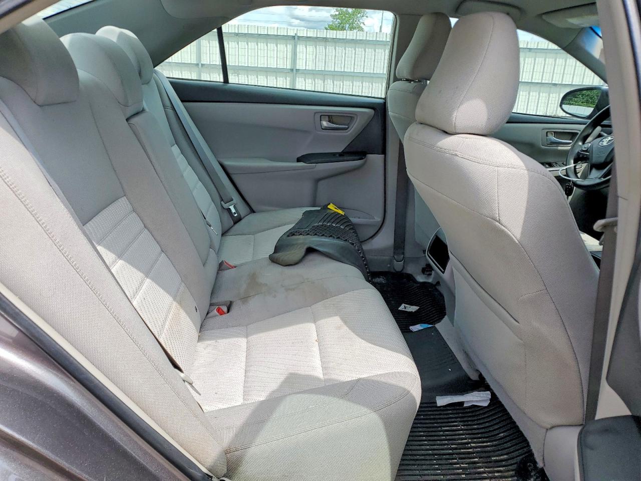 2016 TOYOTA CAMRY