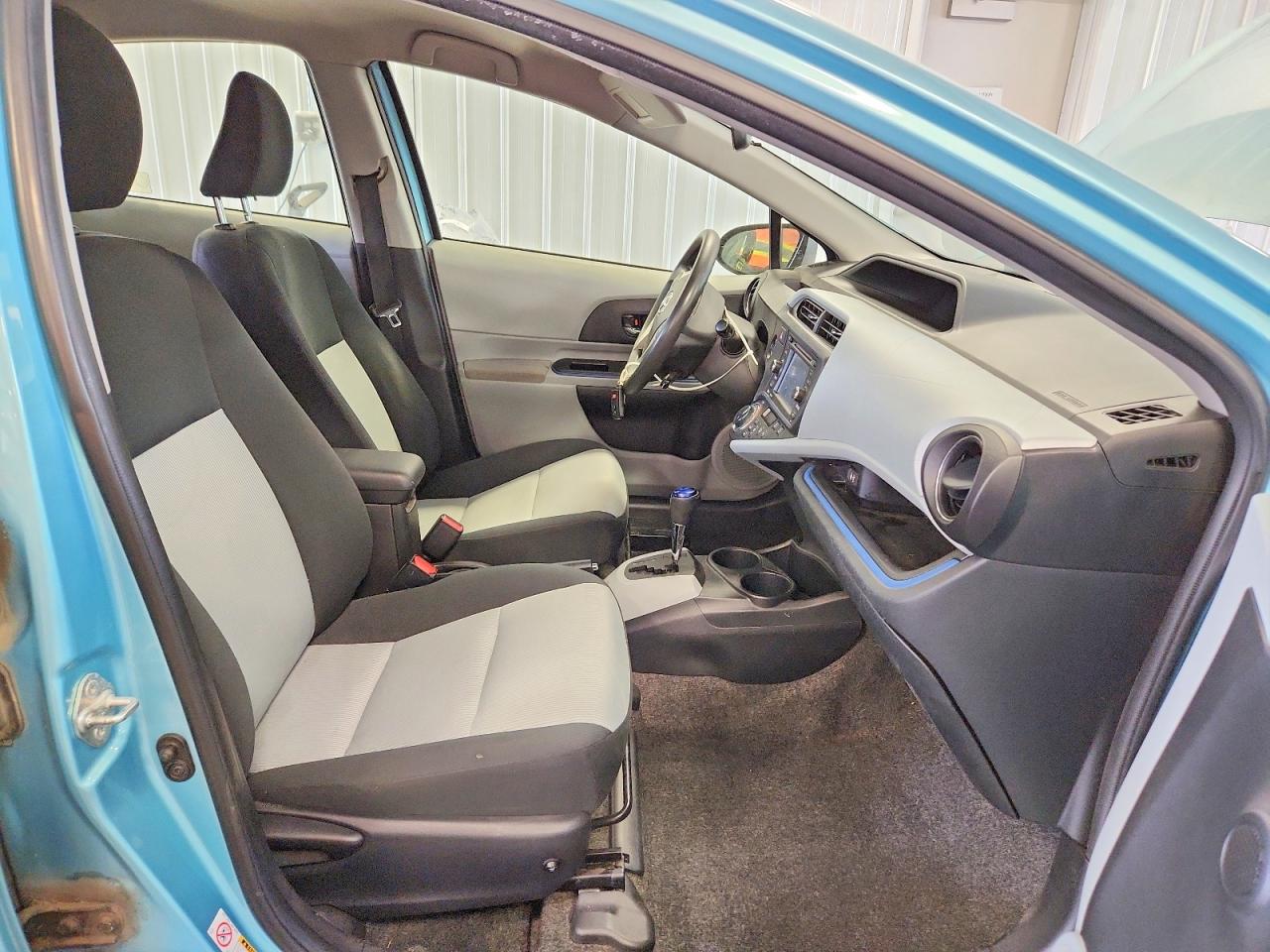 2012 TOYOTA PRIUS C TH