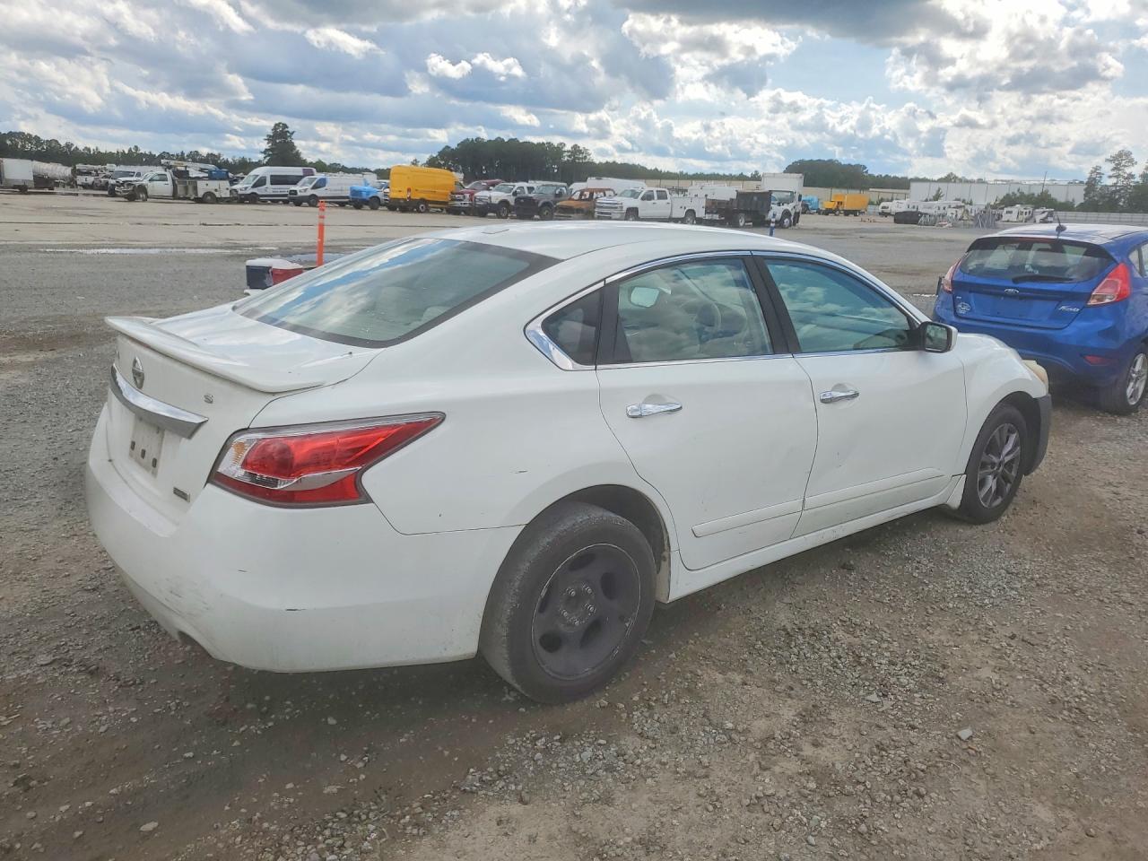 2015 NISSAN ALTIMA