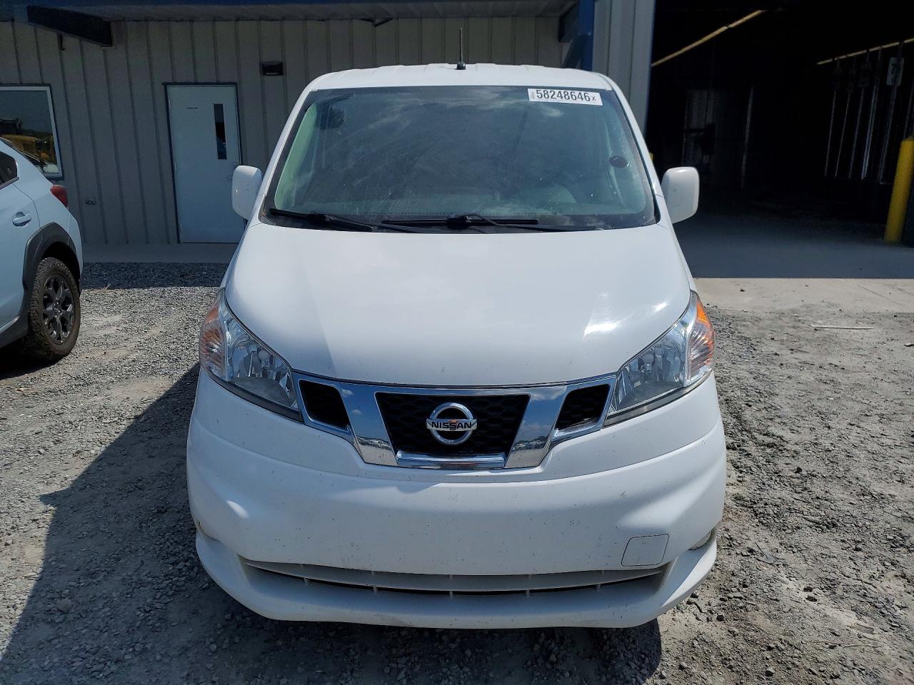 2018 NISSAN NV