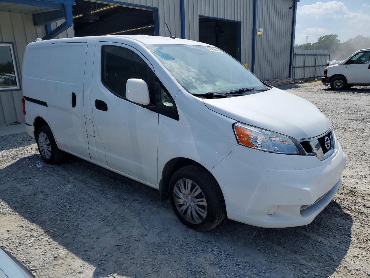 2018 NISSAN NV