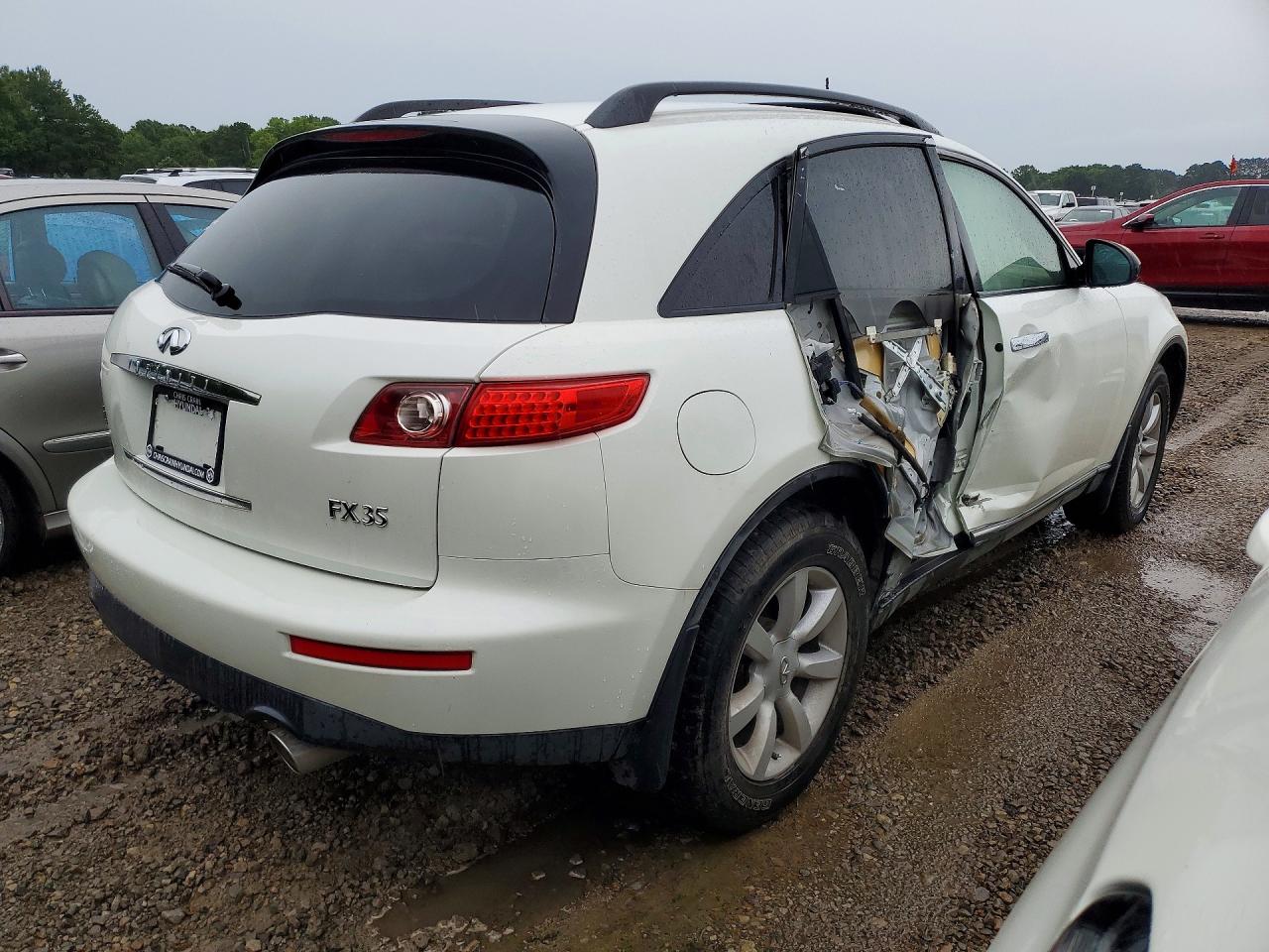 2004 INFINITI FX35