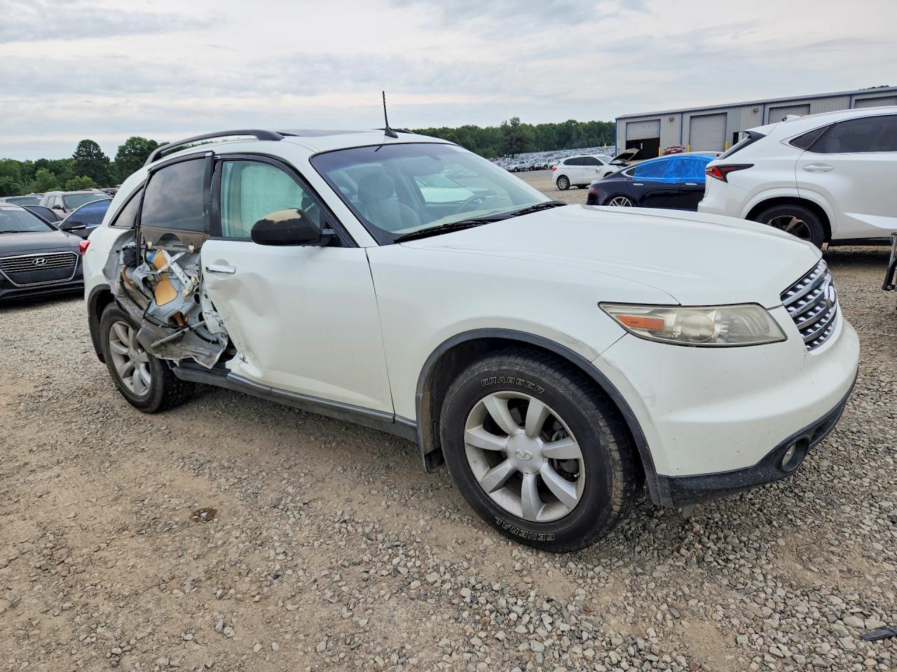 2004 INFINITI FX35