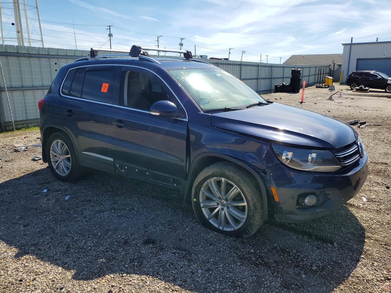 2015 VOLKSWAGEN TIGUAN