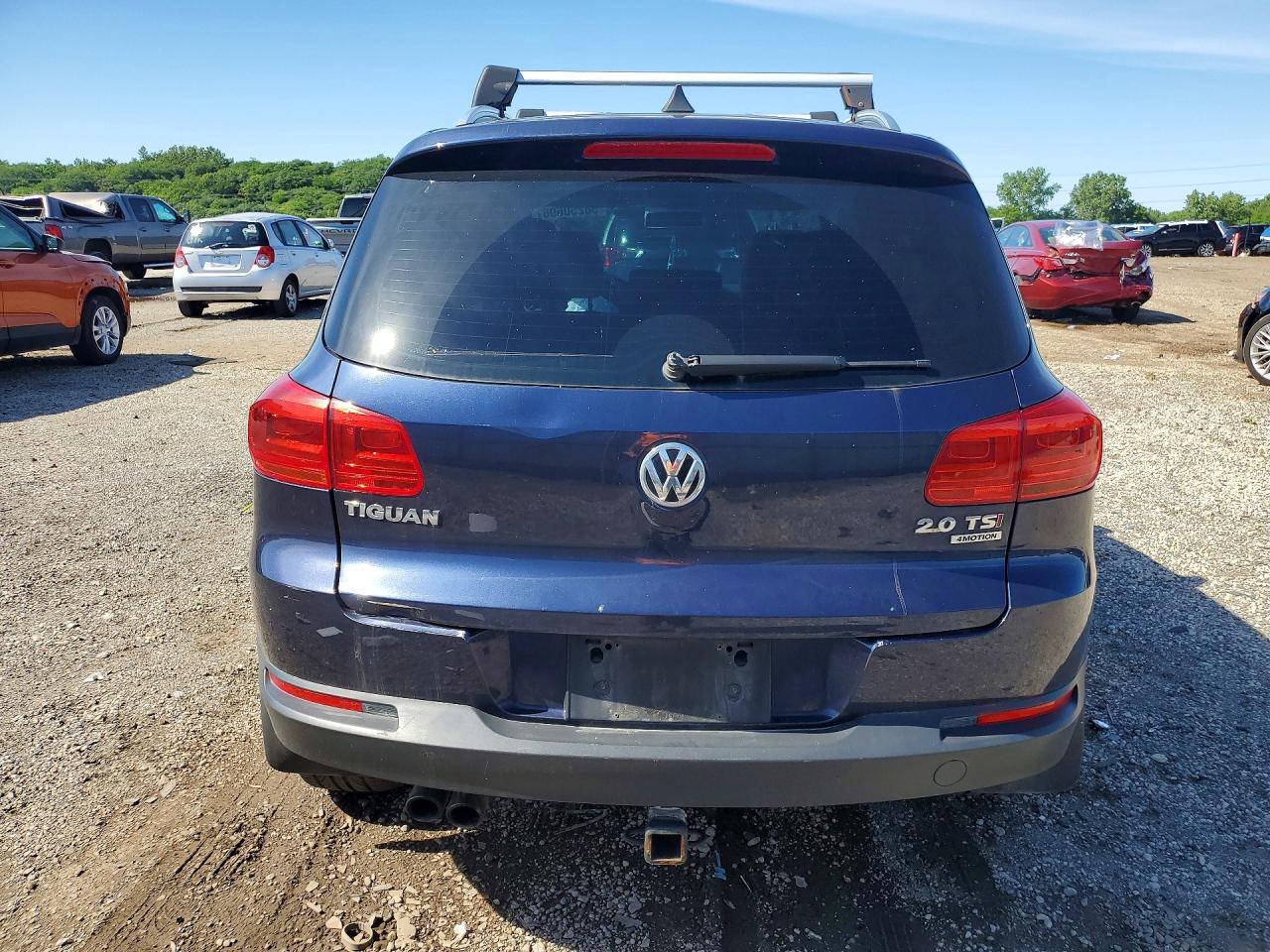 2015 VOLKSWAGEN TIGUAN