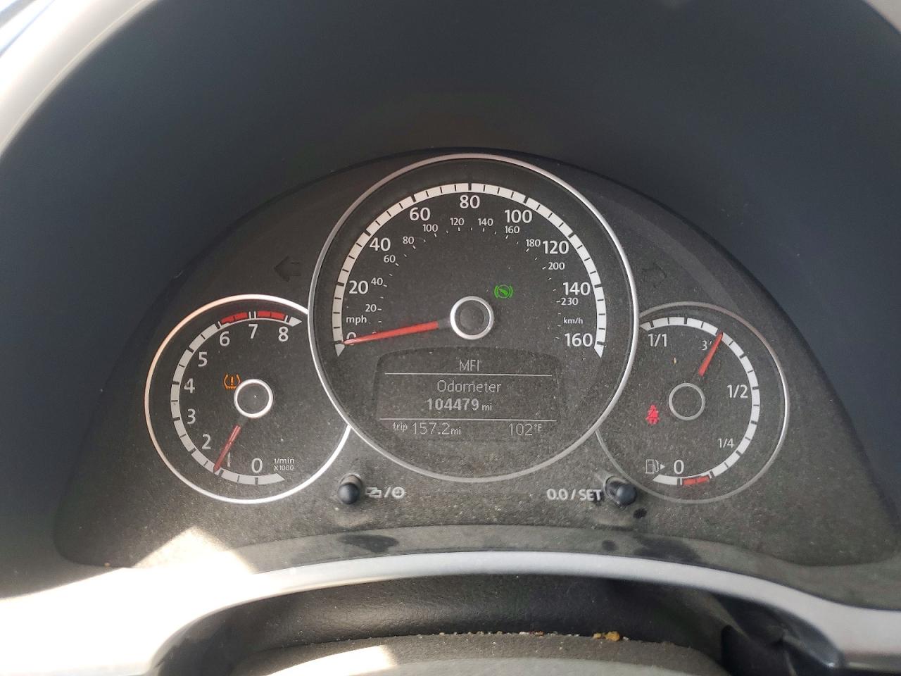 2016 VOLKSWAGEN BEETLE