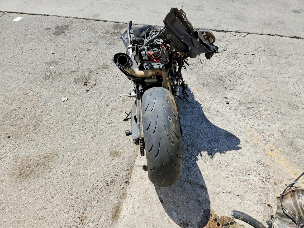 2010 YAMAHA YZF1000