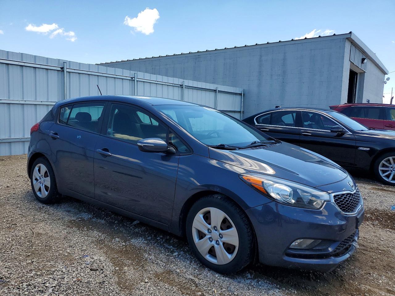2016 KIA FORTE