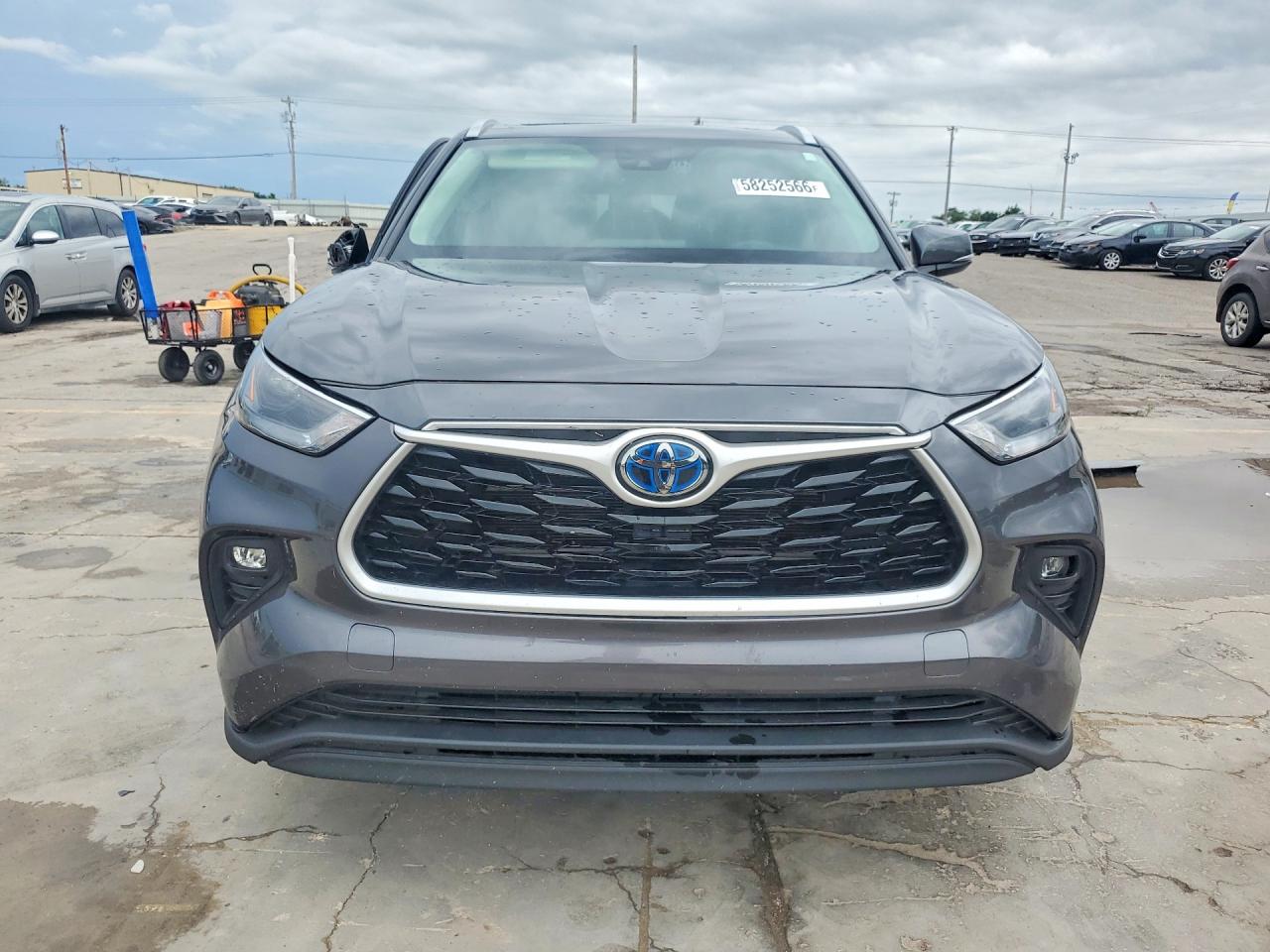 2023 TOYOTA HIGHLANDER