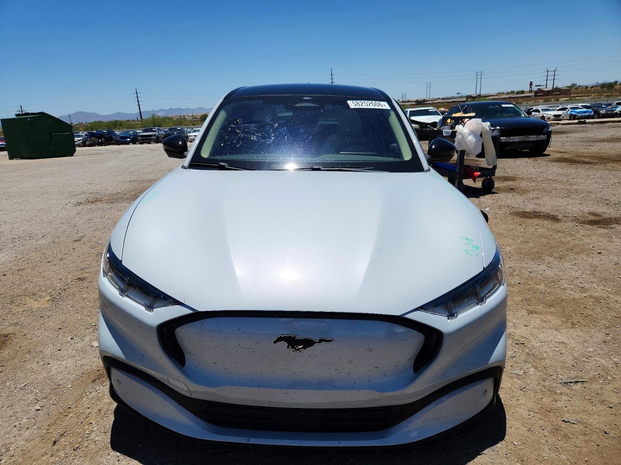 2022 FORD MUSTANG