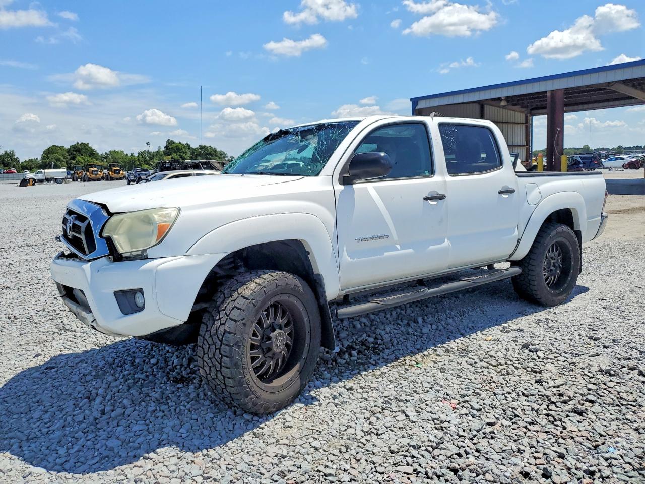 2014 TOYOTA TACOMA
