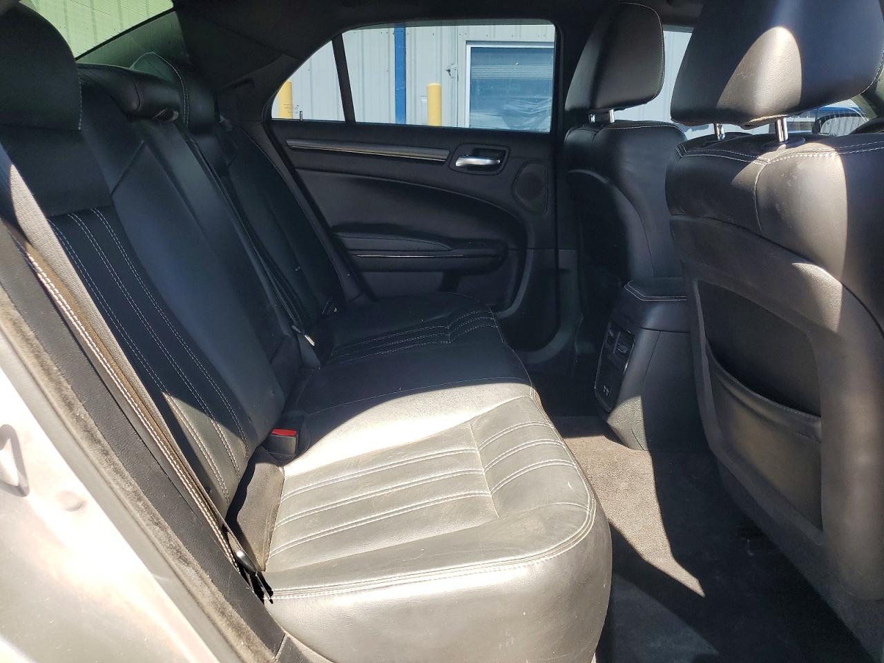 2015 CHRYSLER 300