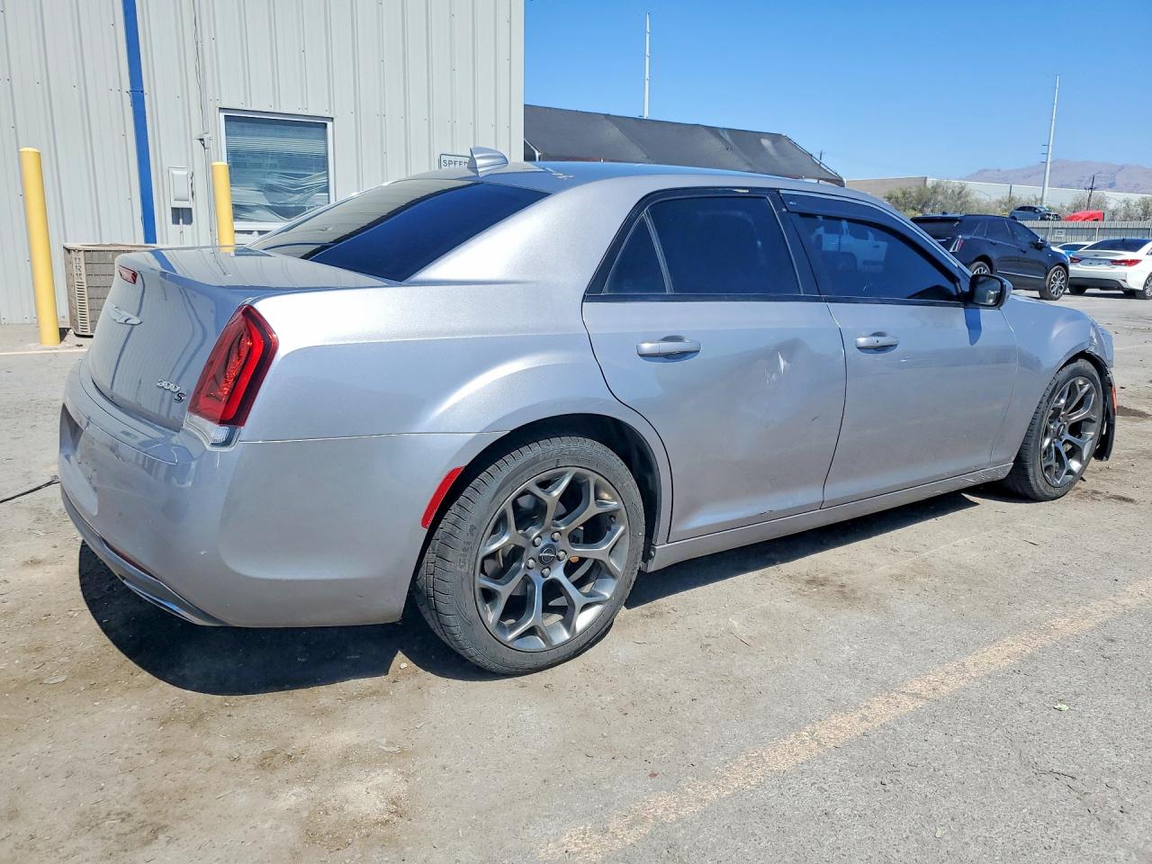 2015 CHRYSLER 300
