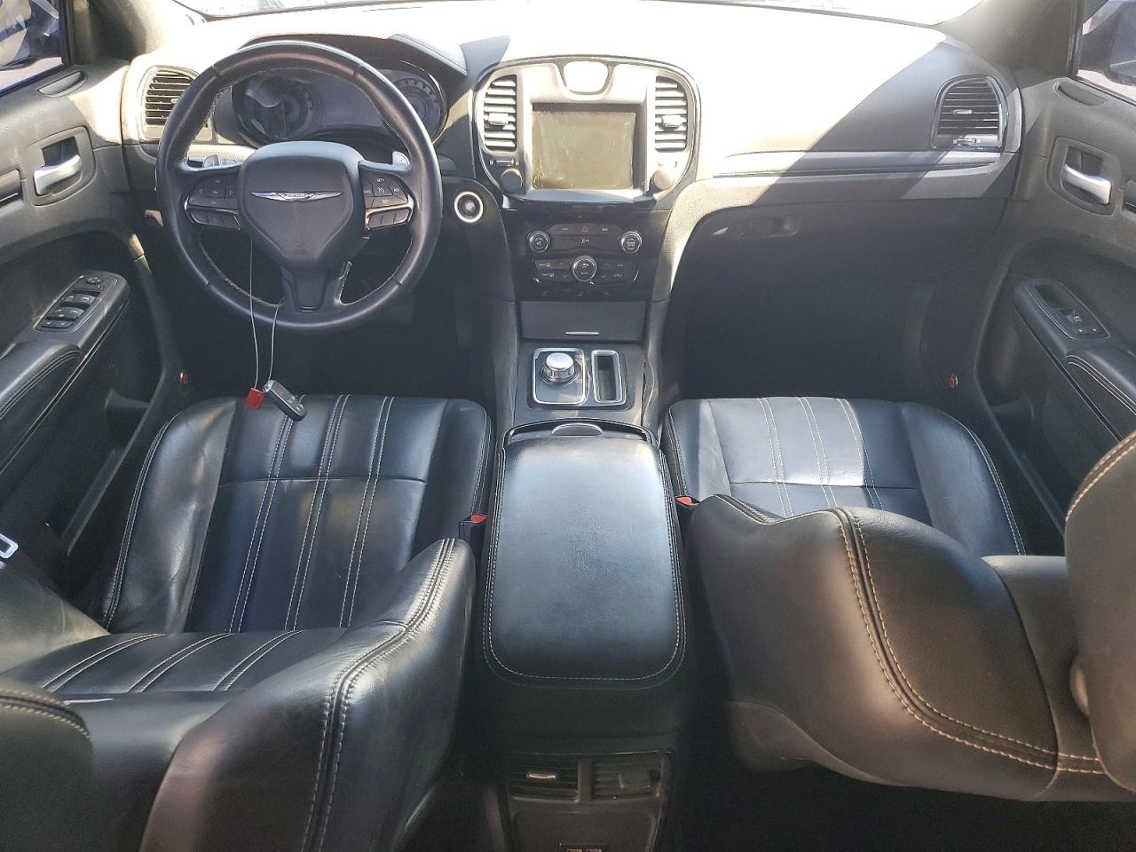 2015 CHRYSLER 300