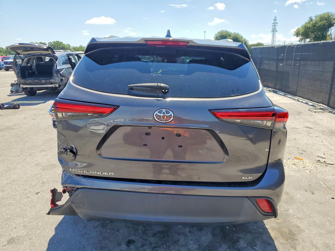 2022 TOYOTA HIGHLANDER