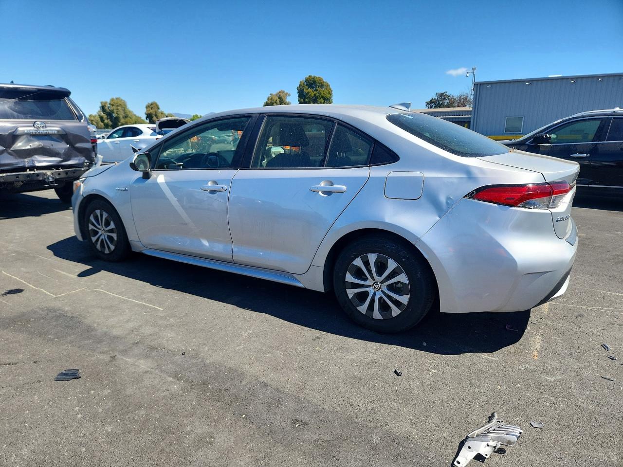 2021 TOYOTA COROLLA