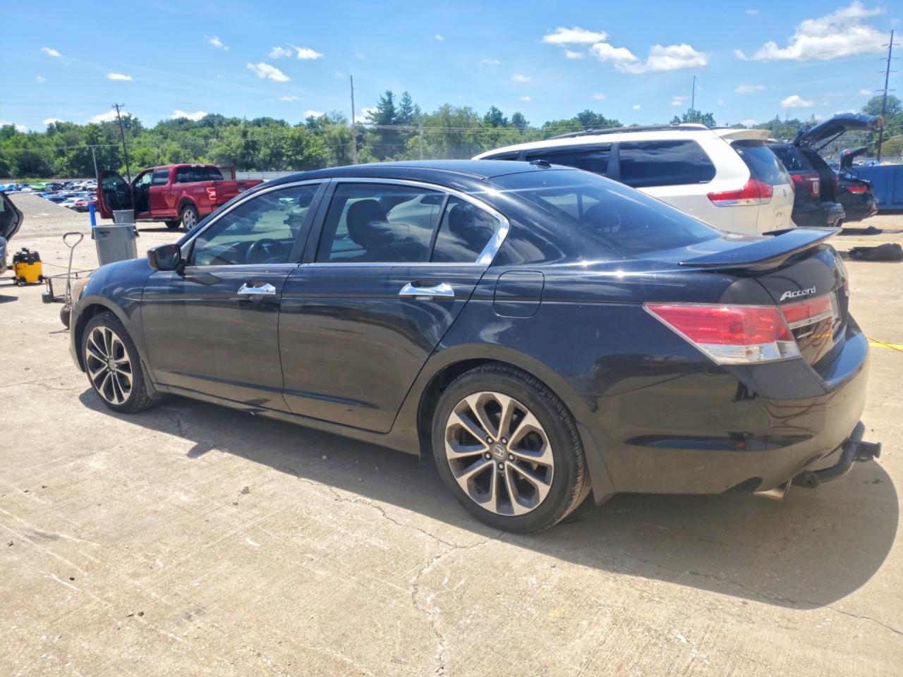 2012 HONDA ACCORD