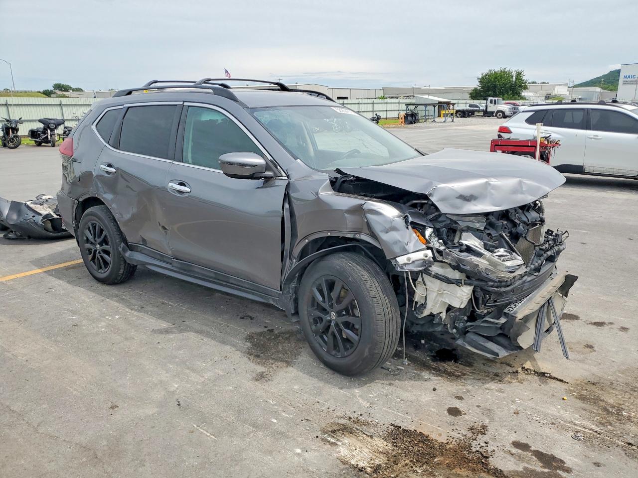 2018 NISSAN ROGUE