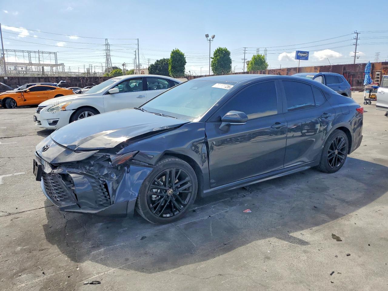 2025 TOYOTA CAMRY
