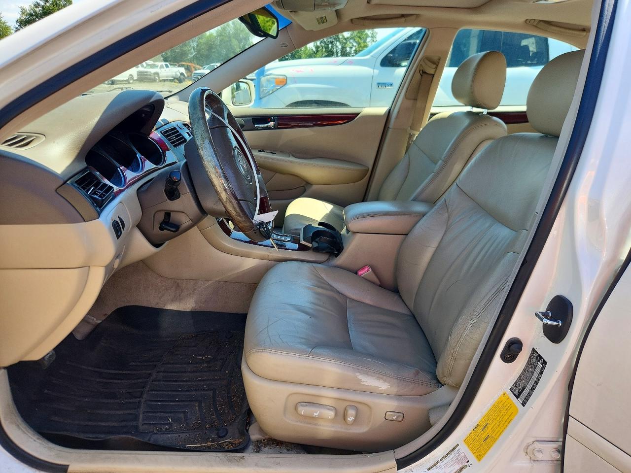 2004 LEXUS ES330