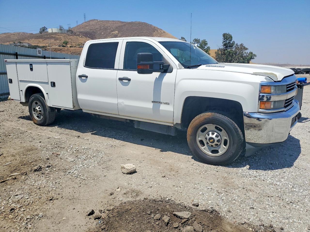 2016 CHEVROLET SILVERADO