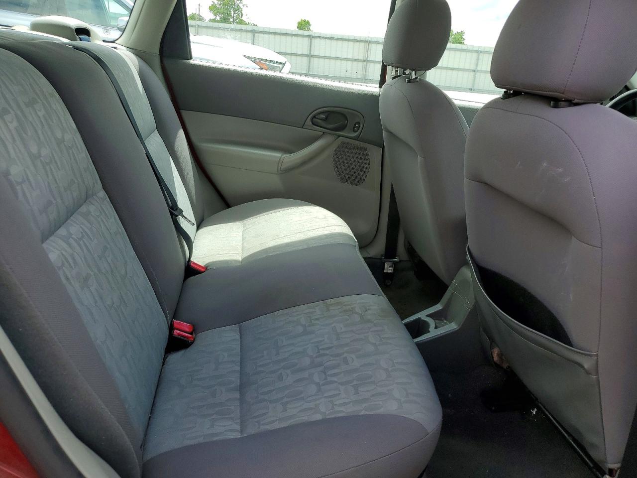 2005 FORD FOCUS
