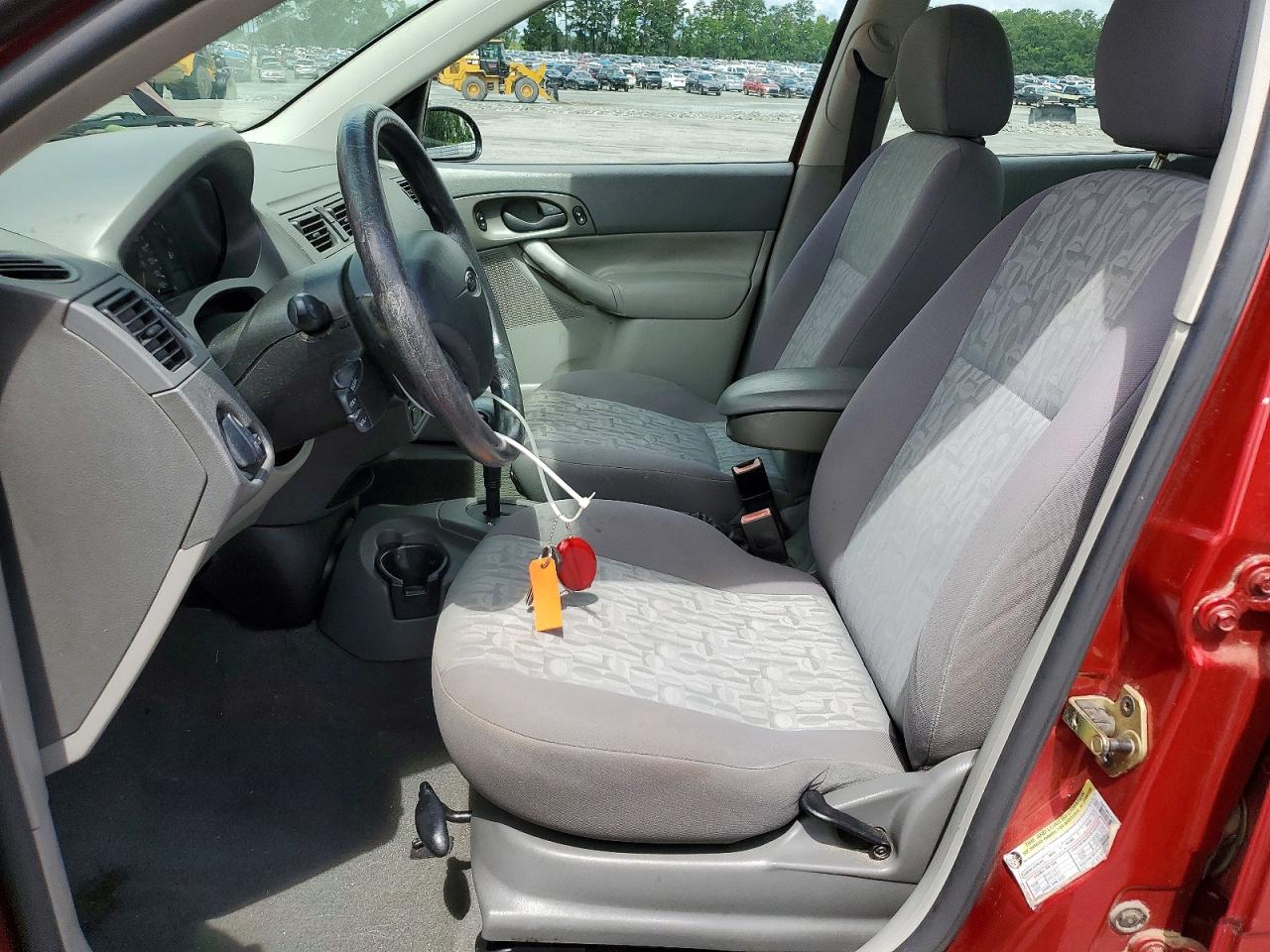 2005 FORD FOCUS