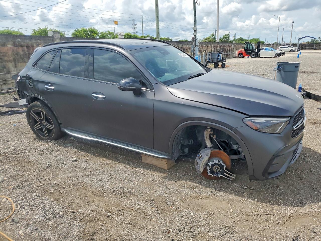 2024 MERCEDES-BENZ GLC-CLASS
