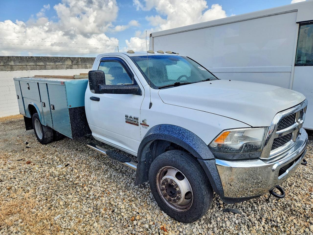 2015 CHEVROLET 5500